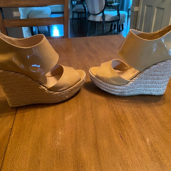 Jimmy Choo Lagoon Nude Patent Leather Wide Ankle Strap Espadrilles. Size 39/8.5 - Picture 15 of 16